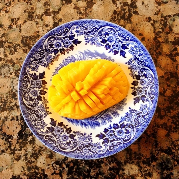 芒果的切法_各有行的美食日记