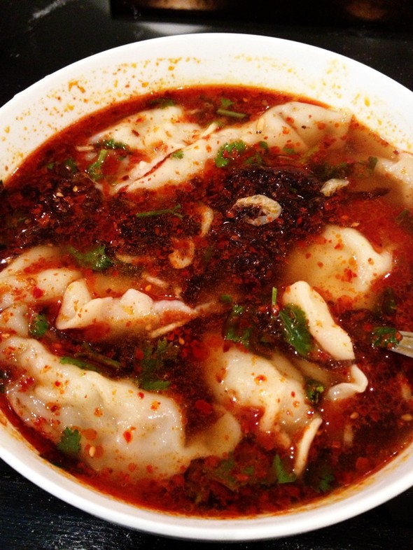 酸汤饺子