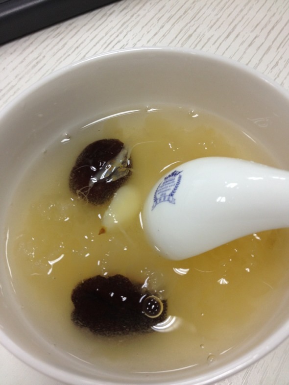 银耳百合红枣羹